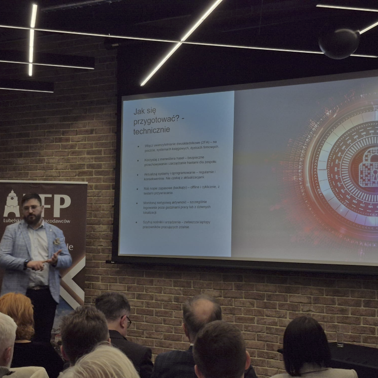 Szkolenie „AI w biznesie – jak inwestować mądrze, bezpiecznie i z dofinansowaniem”